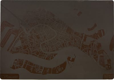 Place Maps Placemat Skyline Barcelona - Sagrada Família - Kunstleer - Champagne - 1 Stuk