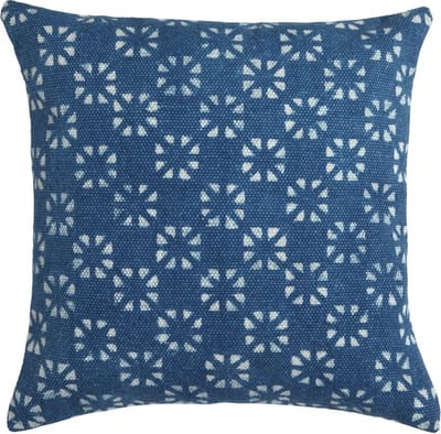 Batik Flower Kussen | 45 X 45 | Sierkussen Voor Woonkamer Of Slaapkamer
