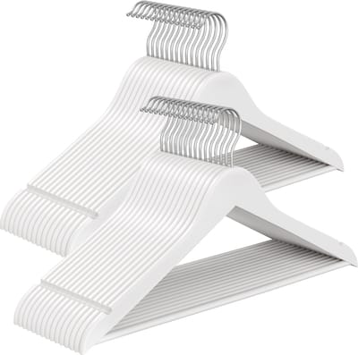 SONGMICS - Kledinghangers - Houten Kledinghangers - 30 Stuks - Ruimtebesparend - 360° Draaibare Haak