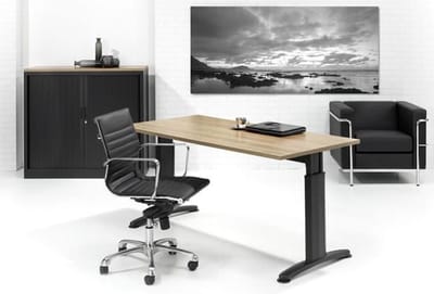 Hoogte verstelbaar bureau T- Poot Work breed 80CM diep 80CM bladkleur Robson Eiken framekleur Antraciet (Ral 7016)