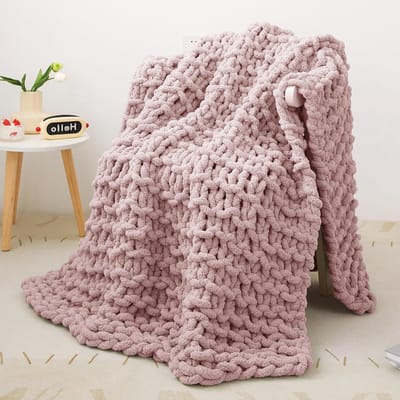 Luxe handgebreide grof gebreide deken - Zachte en gezellige 101 x 127 cm - Roze