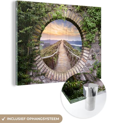 MuchoWow® Glasschilderij 120x90 cm - Schilderij acrylglas - Brug - Zee - Doorkijk - Zomer - Foto op glas - Schilderijen