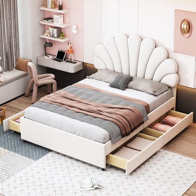 Gestoffeerd bed van 140 x 200 cm met een hoofdbord met bloemenprint en een lattenbodem, voorzien van opbergruimte. Geschikt voor tieners, volwassenen en tweepersoonsbedden. Gemaakt van zachte fluwelen stof in beige.