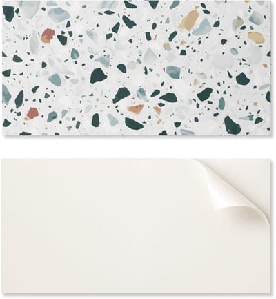 Zelfklevend vinyl keukenpaneel 100x50 cm met steenpatroon en deeltjes