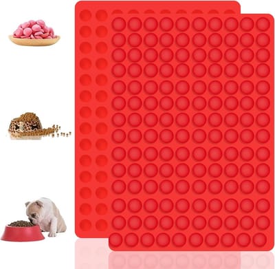 Siliconen Bakmat voor Hondenkoekjes, 2 Stuks met Deegschraper, Ideaal voor Hondentraktaties en Bakken van Koekjes in Hartvorm