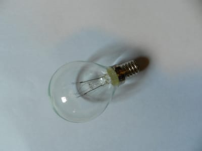 Schiefer E14 Kogel Gloeilamp | 7W 2700K 30lm 235V | Dimbaar
