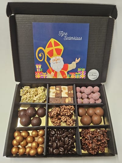 Luxe Belgische Chocolade Proeverij Pakket met Mystery Card 'Fijne Sinterklaas'