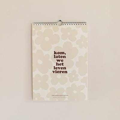 WeLikeToLove Verjaardagskalender - Volwassenen - Verjaardagskalenders - Hippe - Nude - A4