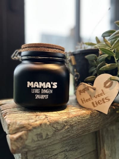 Creaties van Hier - Luxe Spaarpot met houten hartje - Mama's leuke dingen spaarpot - Glas