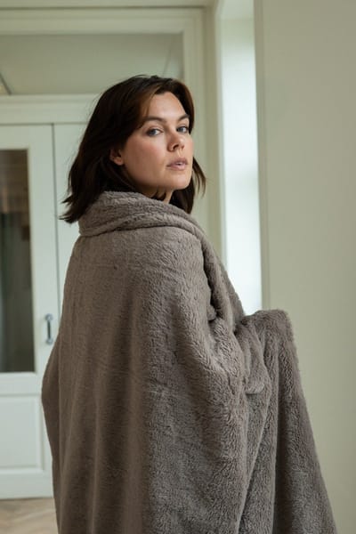 Linolux Fleece Plaid Rabbit Fur Taupe 150x200