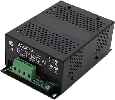 Acculader - Oplader Batterij - Motor Onderhoud - Voor Dieselmotoren - 24 Volt - Zwart