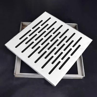 Afvoerdeksel Rooster - Putdeksel Grate - Waterafvoer Tuin - Roestvrij Staal - 35 cm x 35 cm - Zilver
