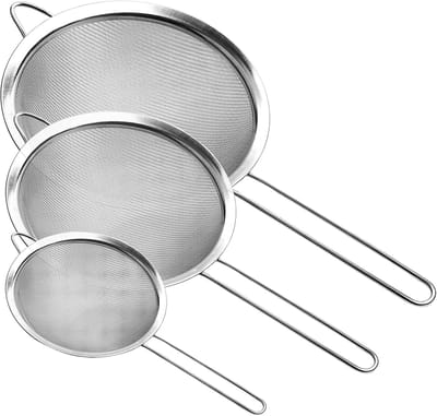 3-delige fijnmazige zeefset - RVS fijnmazige zeef - Set van 3 - Groot 39,3 × 17,7 cm - Medium 27,1 × 12,4 cm - Klein 23,4 × 8,1 cm - Zilveren vergiet - Zeef met lange steel - Ideaal voor het zeven van bloem, koffie en het scheiden van eieren tijdens