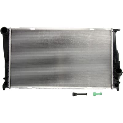 Radiator, motorkoeling DENSO DRM05003