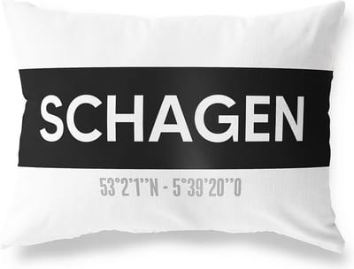 Tuinkussen SCHAGEN - NOORD-HOLLAND met coördinaten - Buitenkussen - Bootkussen - Weerbestendig - Jouw Plaats - Studio216 - Modern - Zwart-Wit - 50x30cm