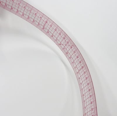 Kleermakersliniaal - Tekenhulp Liniaal - Kleding Ontwerpen - Gecoate Mat Zichtbaarheid - 30 cm - Zwart