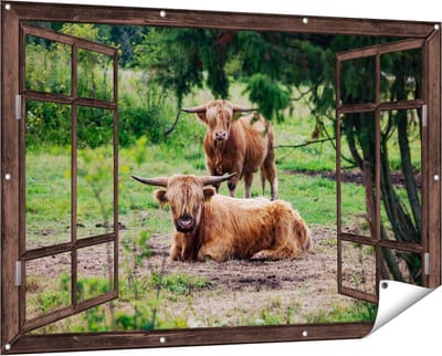 Gards Tuinposter Doorkijk Twee Schotse Hooglanders in de Bossen - 150x100 cm - Tuindoek - Tuindecoratie - Wanddecoratie buiten - Tuinschilderij