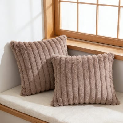 OKWISH Kussenslopen – Fluwelen Kussensloop Set Met Zachte Sierkussenslopen Voor Woonkamer En Bed, Gestreept En Elegant – Kameel – 45x45 cm