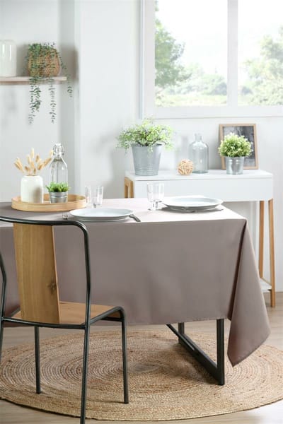Stof Textiles Tafelkleed Nelson - 145 x 200 cm - taupe - Eettafel tafellakens - polyester stof - tafel dekken