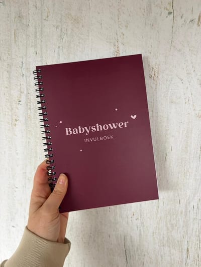 Babyshower boek | invulboek | bordeaux | bordeauxrood | burgundy | hartje
