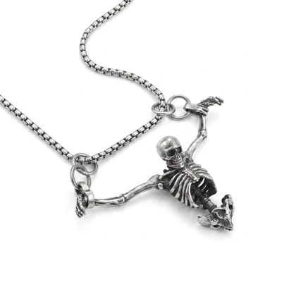 Zilverkleurige heren ketting met skelet hanger – gothic stijl