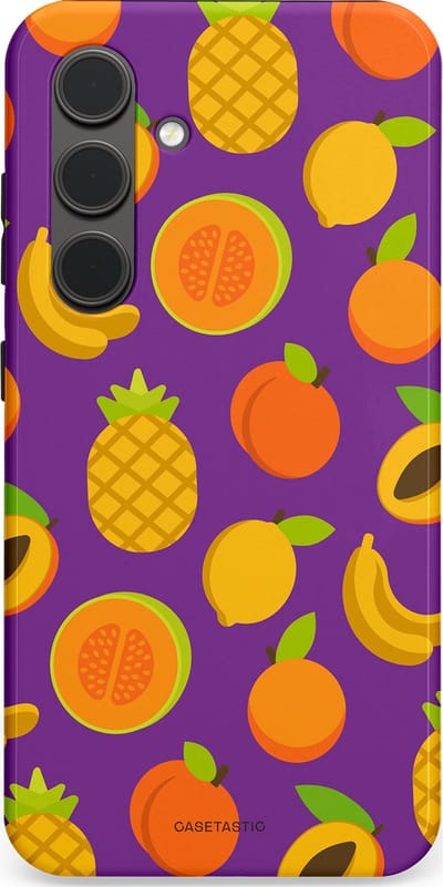 Casetastic Hoesje Geschikt voor Samsung S24 - Stijlvolle Beschermende Duo-layer Case - Tropisch Fruit Feest
