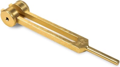 Stemvork Mid-Ohm (136.10 Hz) Goudkleurig