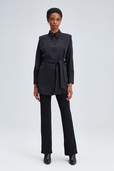Touché Privé - Poplin blouse met riem - Zwart - Dames