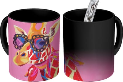 Magische Mok - Foto op Warmte Mokken - Koffiemok - Giraf - Roze - Bril - Sjaal - Magic Mok - Beker - 350 ML - Theemok