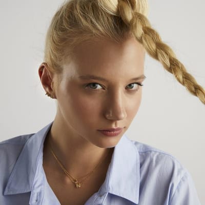 Luxenter Sterling Zilver 925 collier met Veelkleurige Zirkonia afgewerkt in 18K geel goud - Alfabet