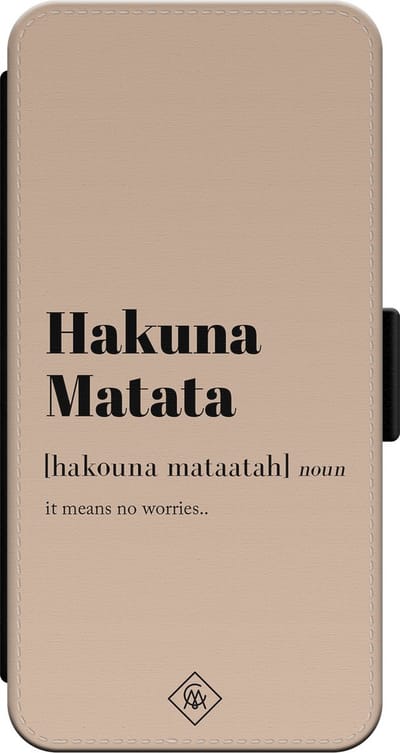 Casimoda® bookcase - Geschikt voor iPhone 13 - Hoesje met pasjeshouder - Hakuna Matata - Bruin/beige - Kunstleer