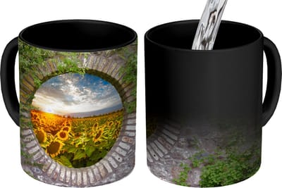 Magische Mok - Foto op Warmte Mokken - Koffiemok - Zonnebloemen - Doorkijk - Bloemen - Zon - Magic Mok - Beker - 350 ML - Theemok