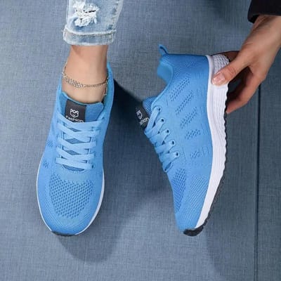 Sportschoenen voor dames Ademende Casual Sneakers Luxe Merk Sportschoenen Zomer Mode Licht Basketbal Tenis Wandelschoenen 40 gray