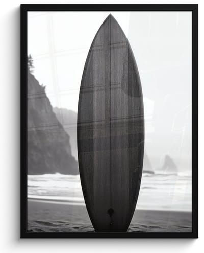 Poster in lijst - Fotolijst 50x70 cm - Posters - Surfplank - Zand - Zee - Posterlijst zwart - Decoratie - Wanddecoratie woonkamer - Muurdecoratie slaapkamer