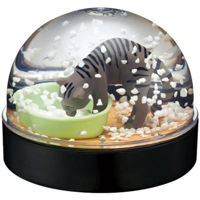 Echte Gacha Figuur Klein Schaalmodel Kattenbak Sneeuwkristal Bol Ei Twist Drie Bloemen Kat Scheren Kattenbak Figuur Speelgoed 5.5CM