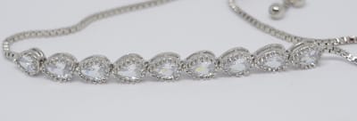 Druppel armband | met steentjes | zilver gekleurd