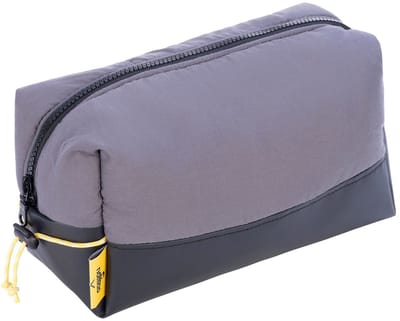 NOMAD® x Fraenck Etui | Grijs | Upcycled Toilettas of Accessoire | Etui gemaakt van Slaapzak & Bannerdoek | Uniek & Duurzaam