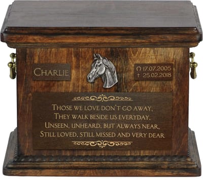 Persoonlijke urn voor paardenas met gravure en herdenkingsdoos