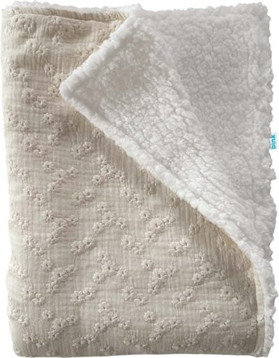 BINK Bedding Wiegdeken Esmee Ecru / Sherpa offwhite 75 x 100 cm - hydrofiel - borduur - bloemen