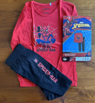 Marvel Spiderman jongens pyjama maat 122/128