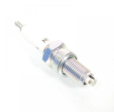 Bougie NGK voor motor Suzuki 250 Gsf V Bandit 1992 tot 1996 DP6EA-9 / 1068 Nieuw