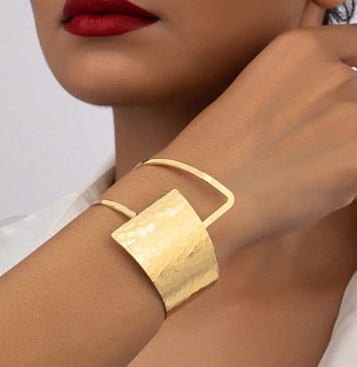 Armband - enkelsieraad - armband - bovenarmband - armmanchet - armband met slangendesign - festival - sjaaltje - ketting - armband - armband dames - enkelbandje - sjaal - ventilator - powerbank - handchain - handketting - pride