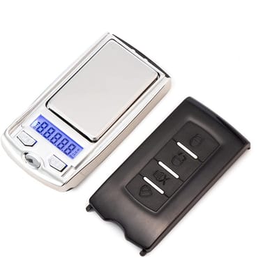Mini gramweegschaal draagbaar 200g/0,01g, digitale zakweegschaal in autosleutelvorm, elektronische weegschaal voor sieraden, kruiden en voedsel (zonder batterij), prachtig afgewerkt.