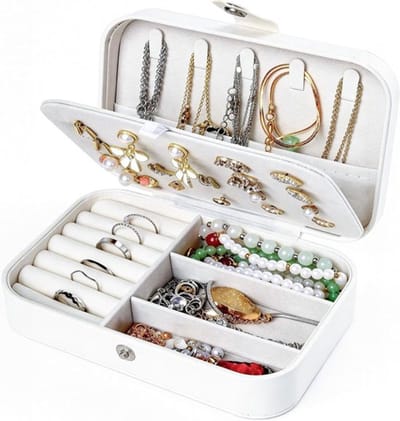 Kleine Sieradenbox - Reissieraden Organizer met Verdelers - PU Leren Sieradenopslag voor Ringen, Kettingen en Oorbellen - Perfect Cadeau voor Vrouwen en Meisjes