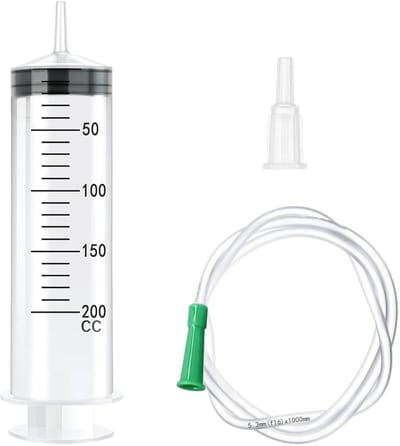 Herbruikbare spuit met slang 200 ml – ideaal voor huisdieren, planten en laboratoria