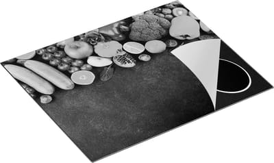 Chefcare Inductie Beschermer Groente en Fruit op Zwarte Marmer - Zwart Wit - 65x50 cm - Afdekplaat Inductie - Kookplaat Beschermer - Inductie Mat