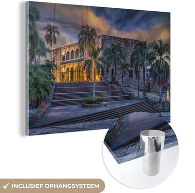 ® Glasschilderij 180x120 cm - Schilderij acrylglas - Een oud monument in Santo Domingo als de hoofdstad van de Dominicaanse Republiek - Foto op glas - Muurdecoratie woonkamer - Wanddecoratie slaapkamer - Schilderijen