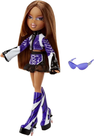 MGA Entertainment Bratz modepop Yasmin - fashion pop race outfit.