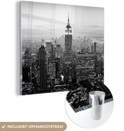 MuchoWow® Glasschilderij 50x50 cm - Schilderij acrylglas - New York City zwart-wit fotoprint - Foto op glas - Schilderijen