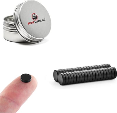 Brute Strength - Super sterke magneten - Rond - 8 x 2 mm - 40 Stuks - Zwarte magneten - Neodymium magneet sterk - Magneten koelkast - Whiteboard magneten - Kleine magneetjes - Mini magneetjes - Platte magneet - Koelkastmagneten - Koelkast magneten